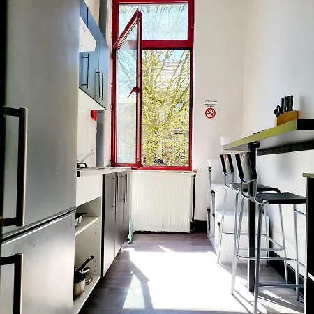 Private Industrial In Center Of Alloggio in famiglia *
